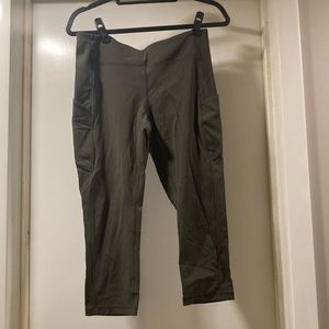 Lululemon Speed Up Tight 21” Cropped